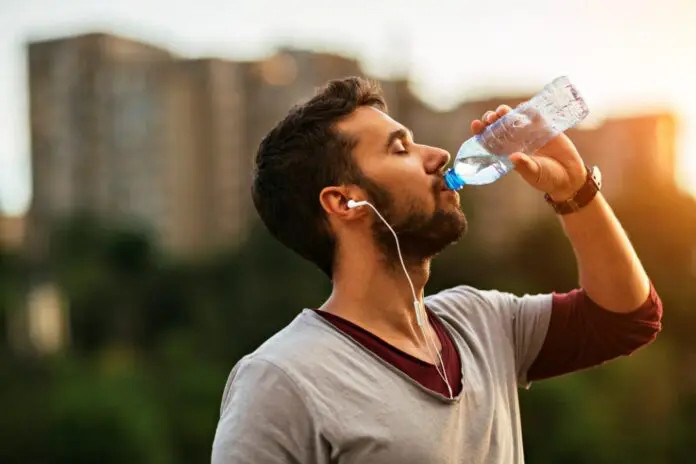 Пити воду дуже важливо