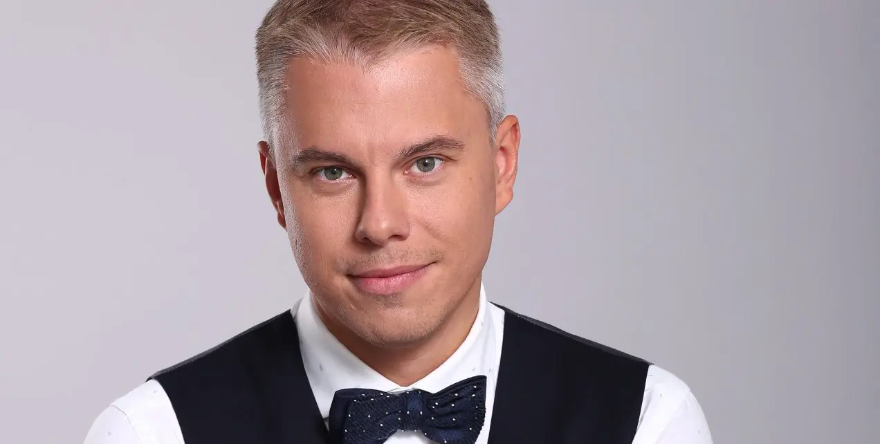 Як виглядають діти та дружини Андрія Доманського