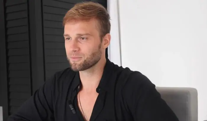Алекс Топольський зізнався, скільки на місяць витрачає на життя у США