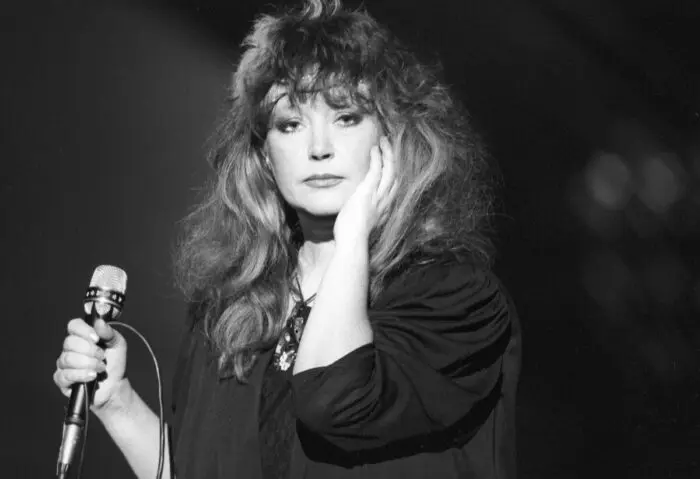 Алла Пугачова відвідала похорони свого друга на Троєкурівському кладовищі в москві