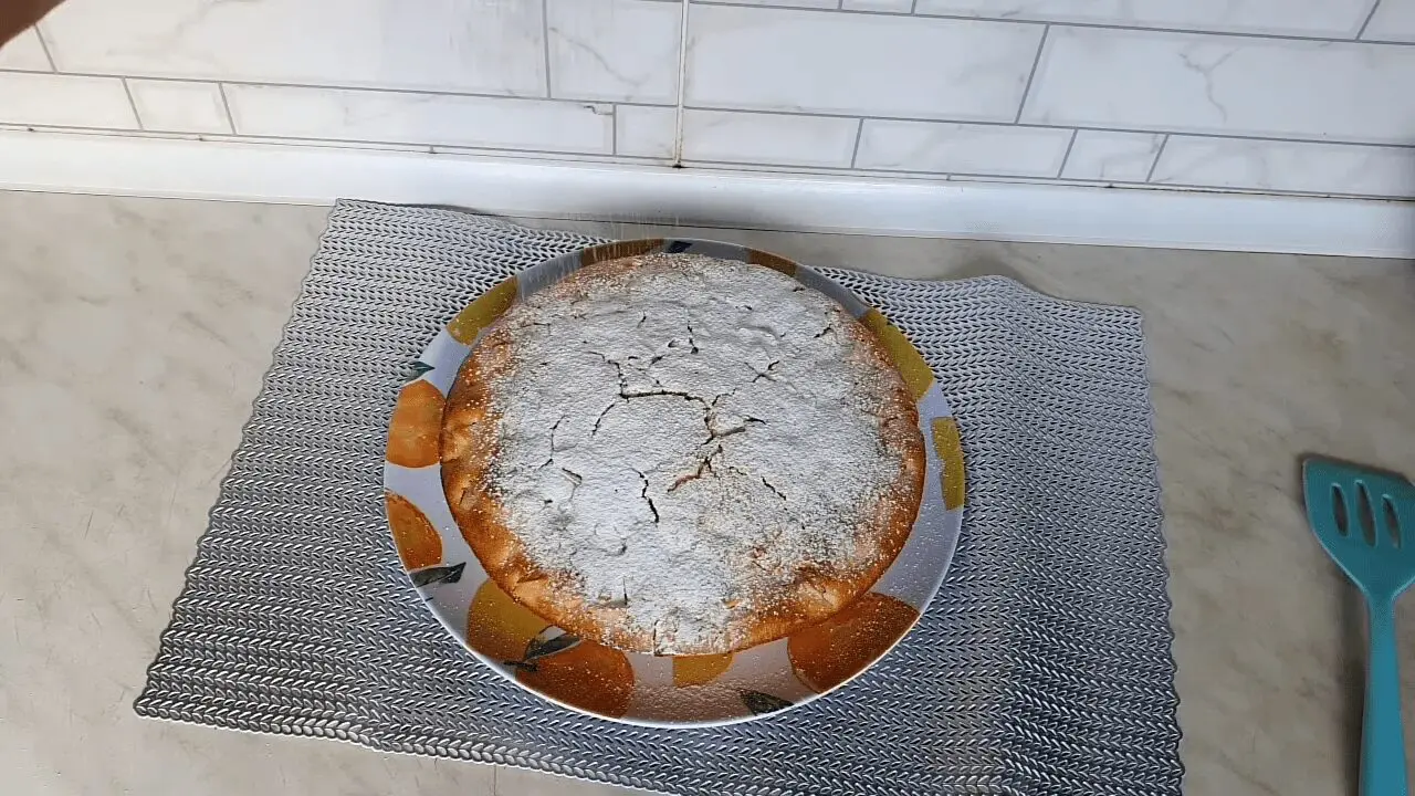 Швидкий пиріг з яблуками