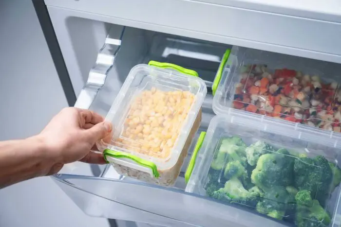 Як правильно заморозити продукти