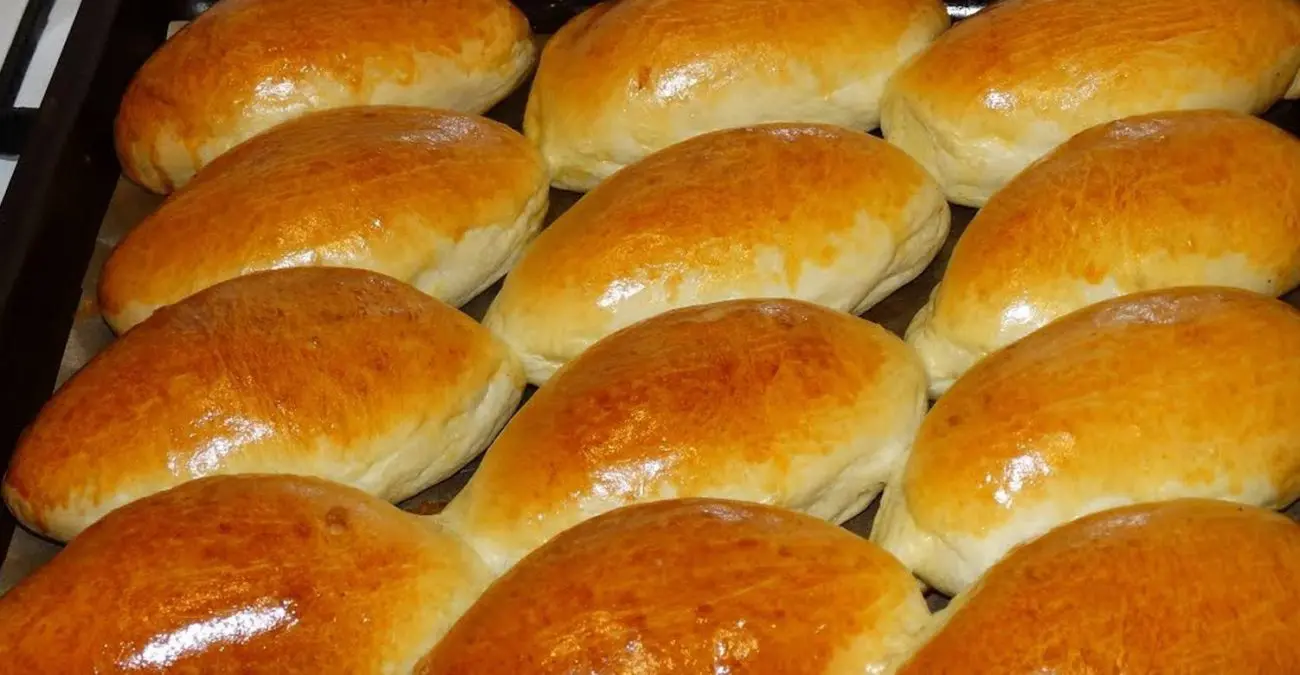 Рецепт пиріжків у духовці