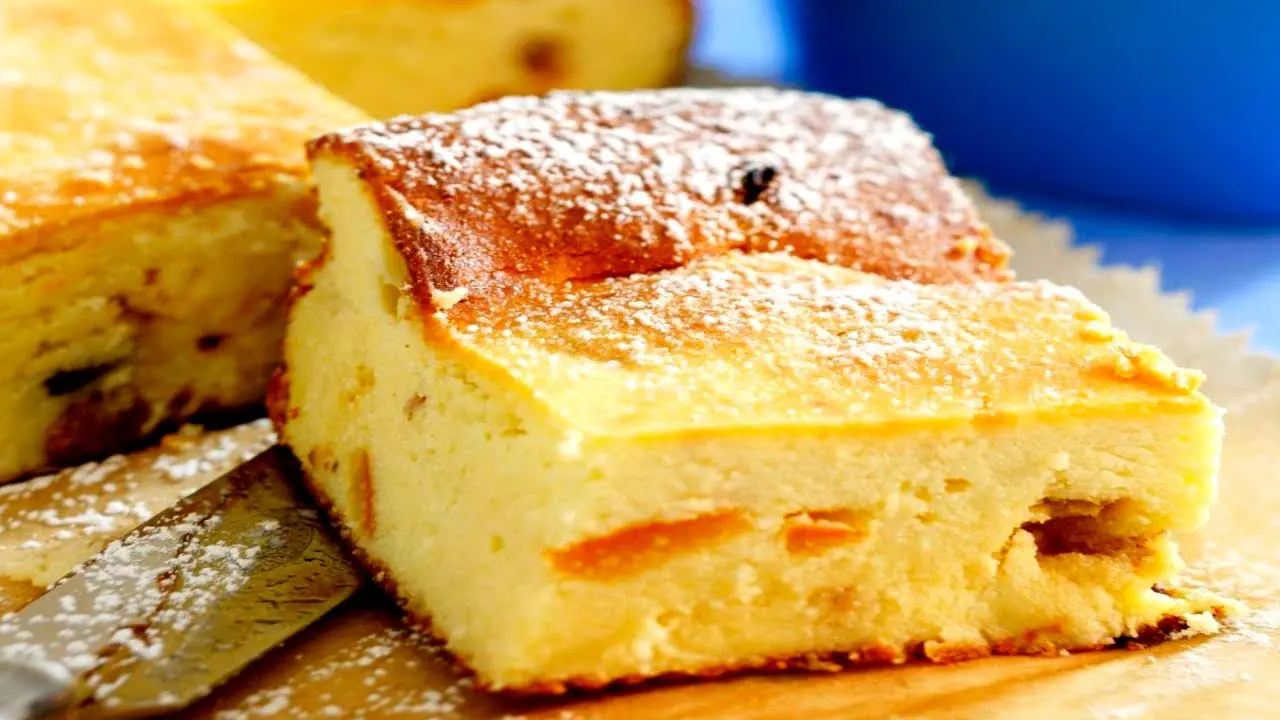 Кулінари розповіли, як приготувати смачний десерт з яблук і кисломолочного сиру