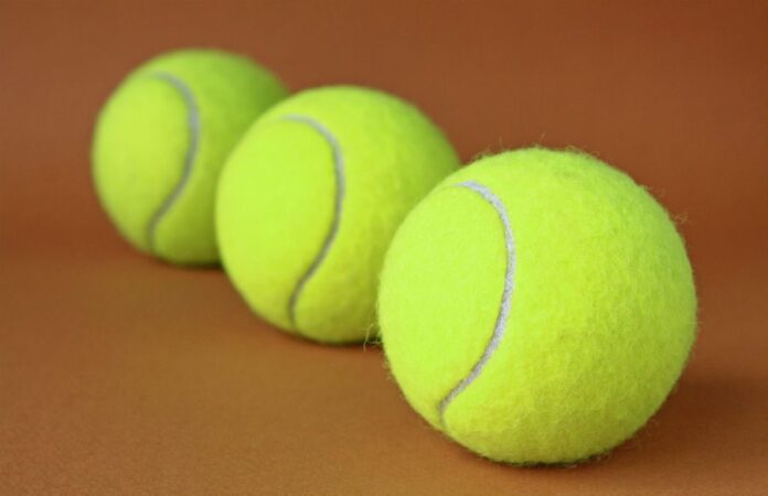 Тенісні м'ячики
