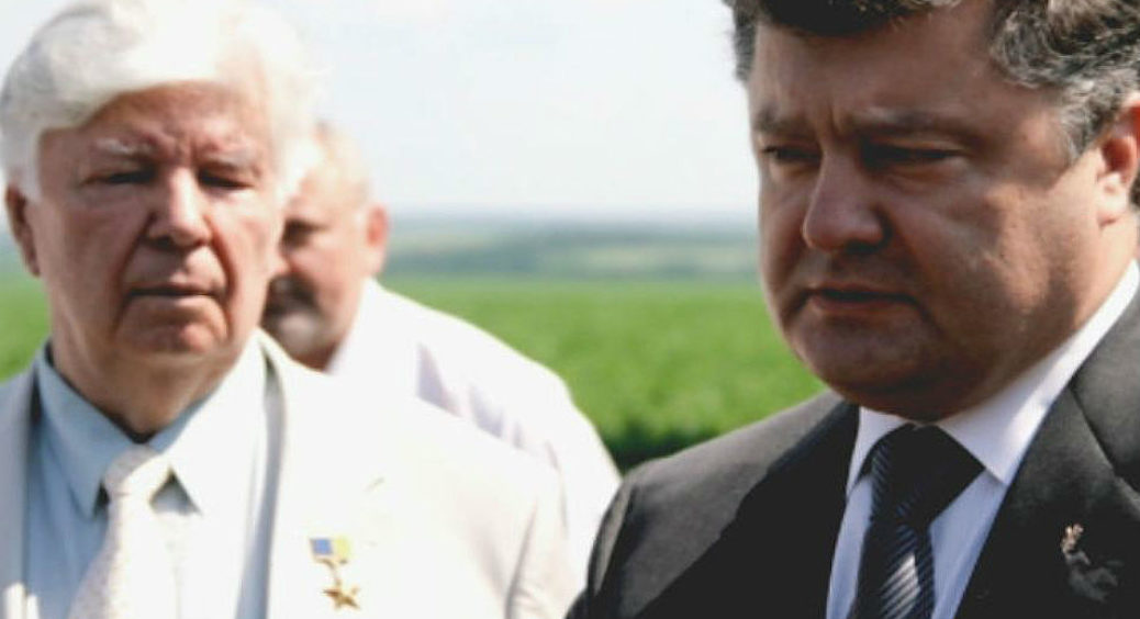 У Петра Порошенка помер батько: серце 84-річного Олексія Івановича не витримало 