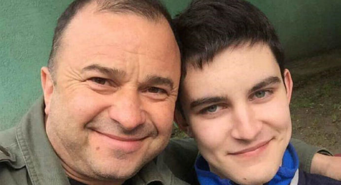 Помер син Віктора Павліка: рак забрав життя 21-річного Павла через два роки важкої боротьби 