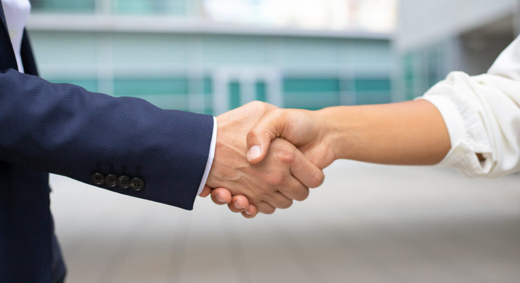 Чим можна заразитися через рукостискання: сифіліс, короста, грибок і не тільки 