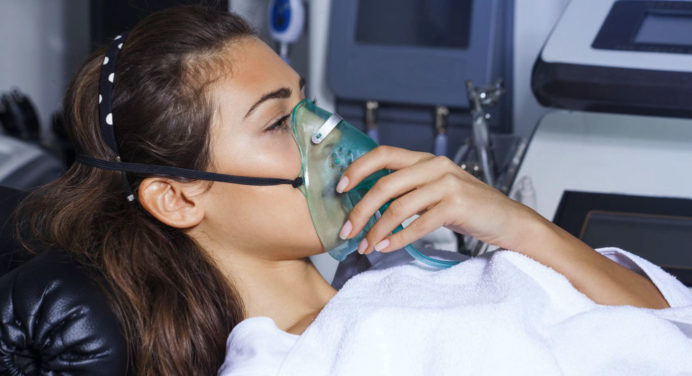 Дихальна недостатність: як перевірити насичуваність крові киснем в домашніх умовах 