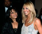У Бритни Спирс шизофрения Мама певицы хочет стать ее опекуном и распоряжаться состоянием (5) 