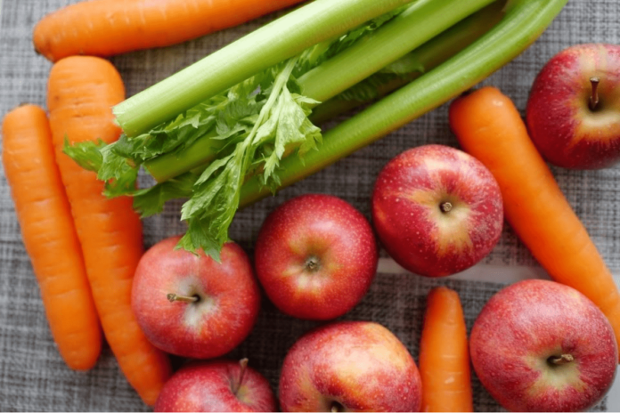Яким чином краще заморожувати фрукти та овочі, аби зберегти їх корисні властивості 