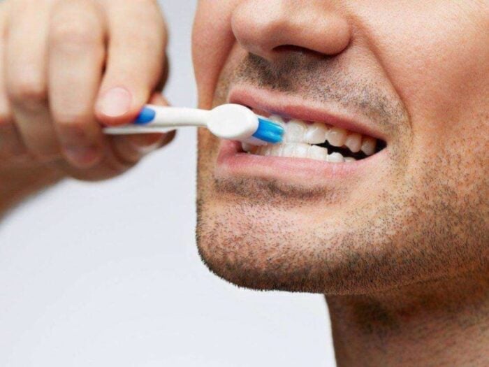 Чистка зубів
