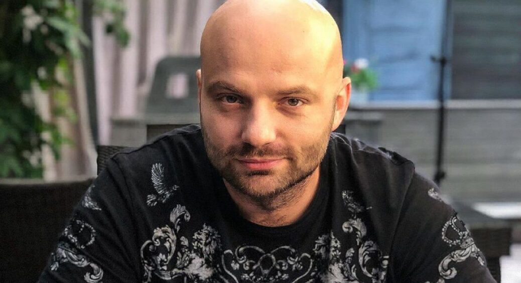 “Є дівчина, яка подобається”: Слава Дьомін вперше після розлучення заговорив про стосунки і мачуху для сина 