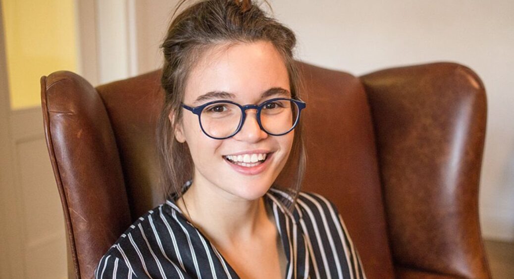 “Розповіла своєму психотерапевту”: Даша Кацуріна висловилась стосовно нової пісні Дорофєєвої та її колишнього 