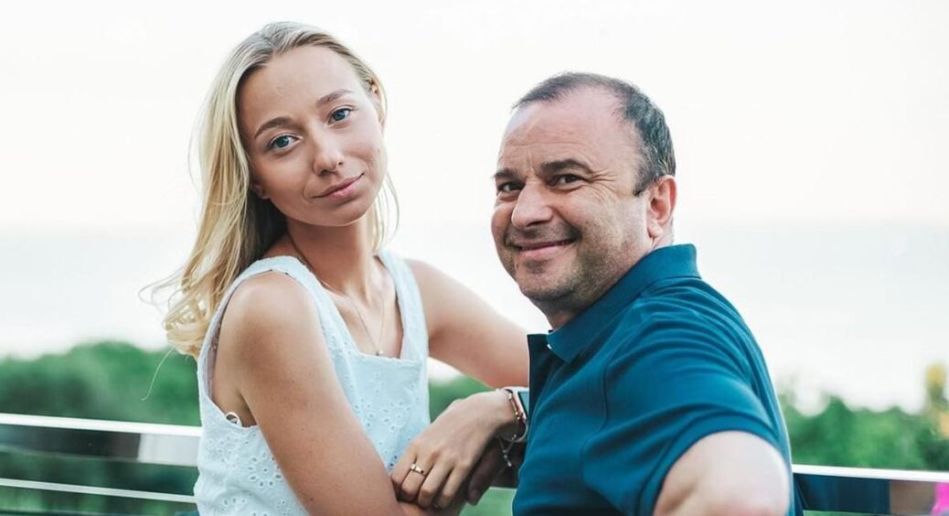 Молода дружина Віктора Павліка Катя Репяхова показала, як виглядає їхня квартира: живуть як звичайні люди 