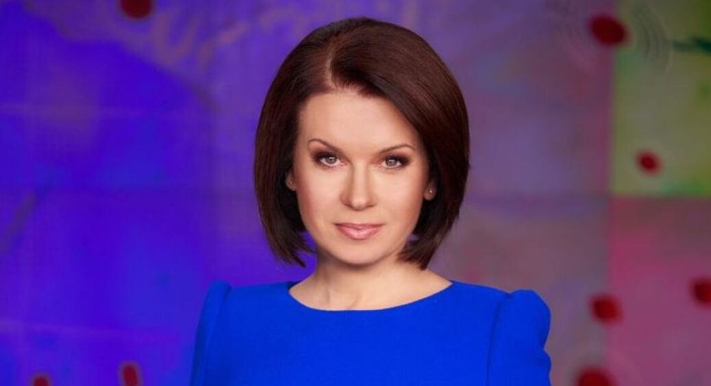 57-річна Алла Мазур більше не маскує сивину і не відрощує волосся: фото нового іміджу телеведучої 