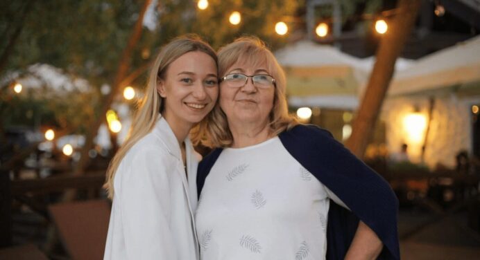 “Втретє відмовили”: дружина Віктора Павліка Катерина Репяхова розповіла, що її мамі не виплачують пенсію 
