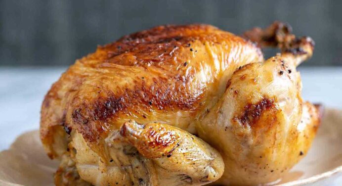 ТОП-3 страви з курки, які ви ніколи не забудете: як приготувати птицю швидко та смачно 
