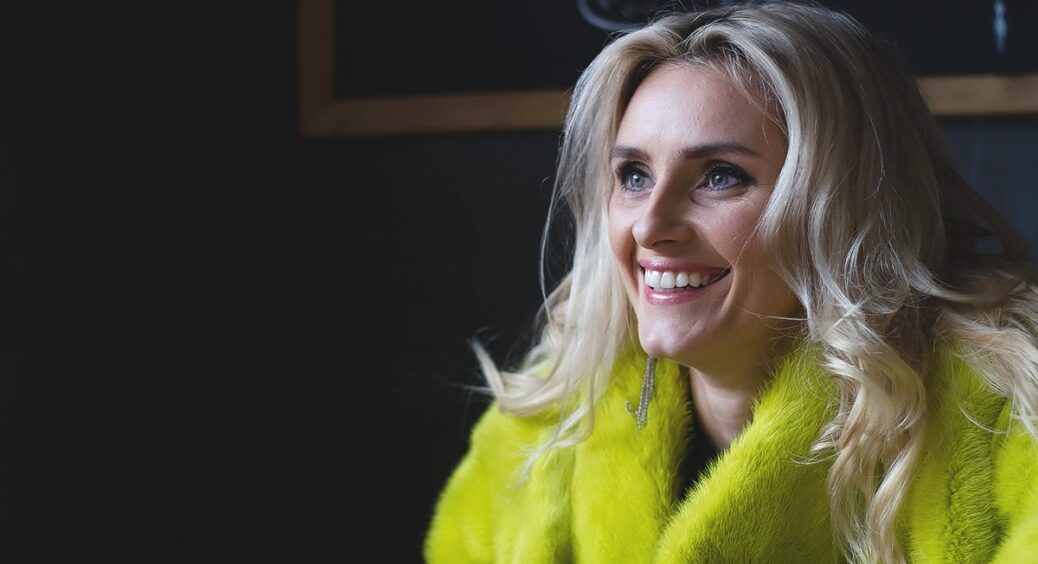 Ірина Федишин показала свою маму і 85-річну бабусю – схожість приголомшує: “Зібралися разом і радіємо” 