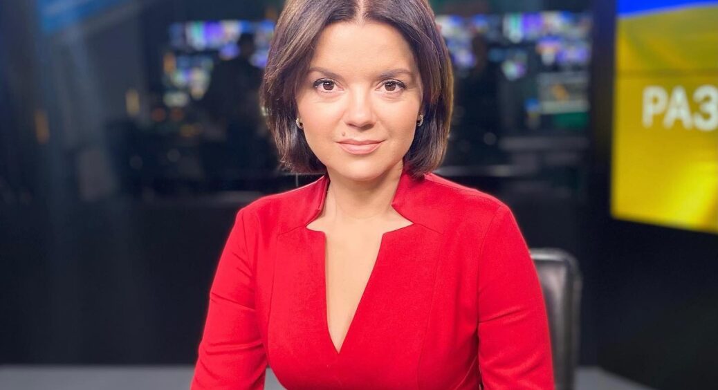 Підстригла чубчик і зачісує його в сторони: Марічка Падалко зробила невдалий експеримент зі стрижкою 