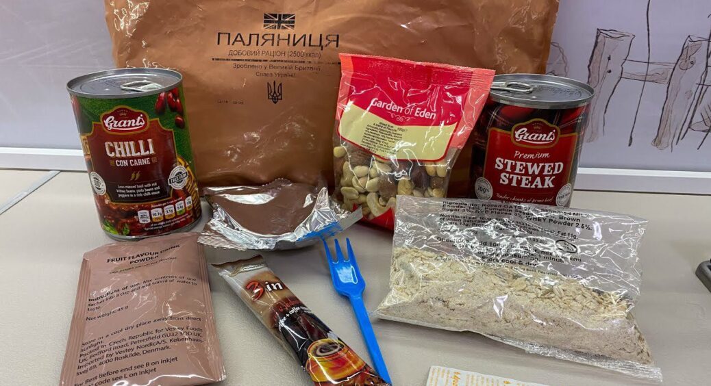 Порівняння сухпайків України, Америки, Британії, Канади, Італії і Росії: “Все в плісняві, неможливо куштувати” 