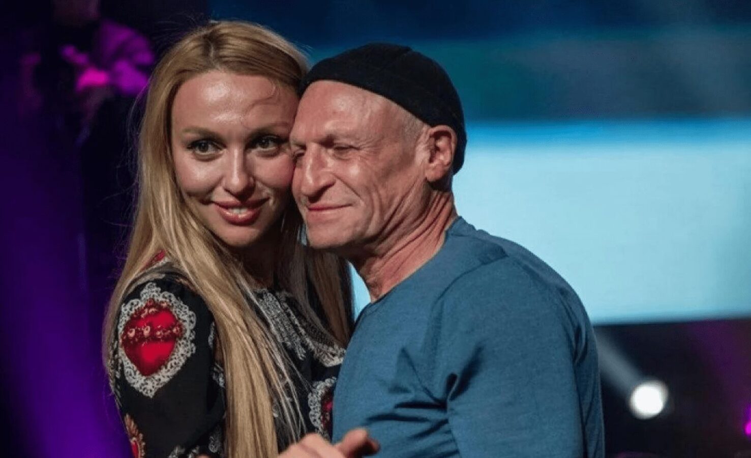 Оля Полякова прокоментувала стосунки з чоловіком