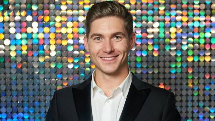 Нова кохана Остапчука кинула камінь в город його колишніх Нова кохана Остапчука кинула камінь в город його колишніх