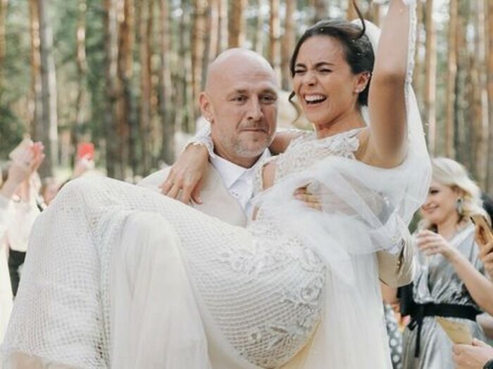 Блогер Богдан Беспалов заявив про розлучення Потапа і Насті через зради в шлюбі