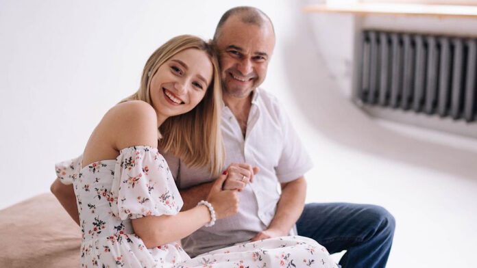 57-річний Віктор Павлік заспівав англійською 57-річний Віктор Павлік заспівав англійською