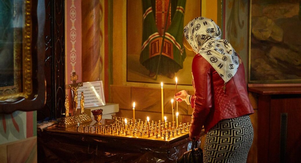 Зміна коменданської години на Великдень 2023: чи можна буде відвідати нічну службу під час свята 