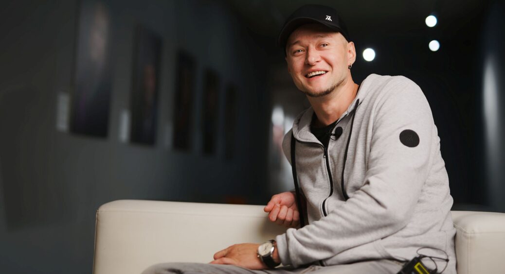 Лідер гурту “Бумбокс” Андрій Хливнюк розповів, як змінилося його життя після вторгнення: “Вибився з світу” 