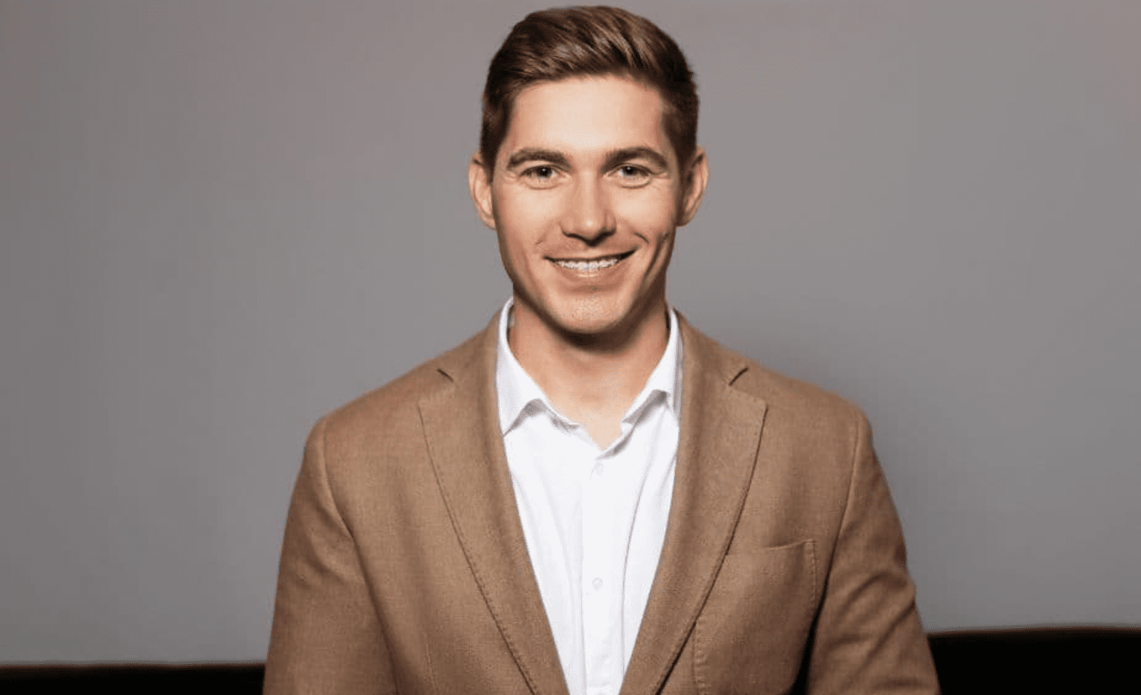 Нова дівчина Остапчука підтвердила стосунки з шоуменом