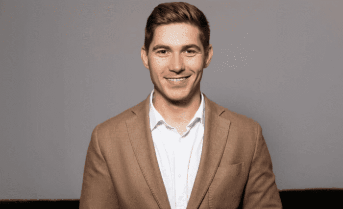 Остапчук вперше показав фото з новою дівчиною