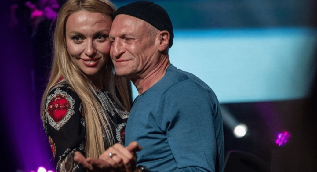 “Було все одно”: Оля Полякова пригадала, як її оточення на весіллі пророкувало їй розлучення з чоловіком 