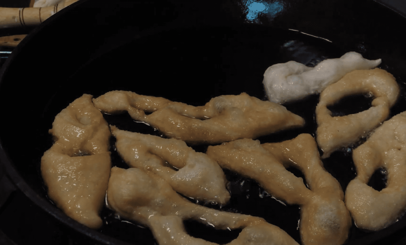 Рецепт смачних бабусиних хрустиків за лічені хвилини