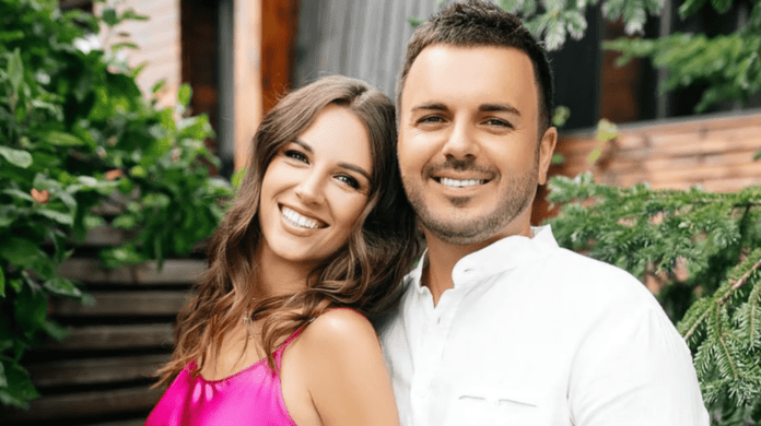 Дружина Решетніка показала вагітні фото Дружина Решетніка показала вагітні фото