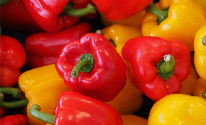 Висаджуємо у січні розсаду перцю: як і де посадити насіння для ідеального та міцного врожаю Висаджуємо у січні розсаду перцю: як і де посадити насіння для ідеального та міцного врожаю