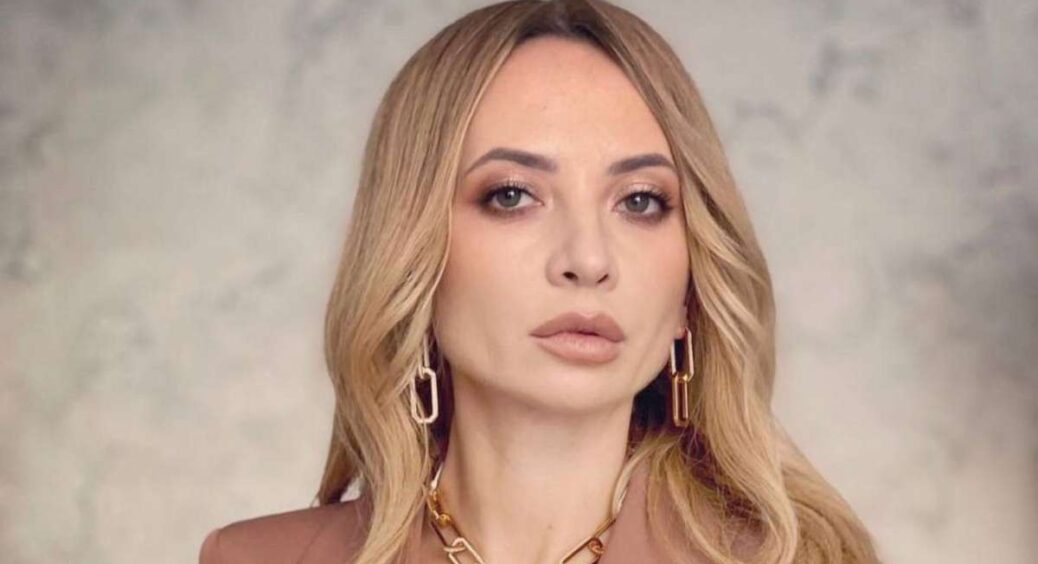 “Очей не могла відвести”: Ірина Сопонару вкотре підмітила шикарний зовнішній вигляд Ксенії Мішиної 