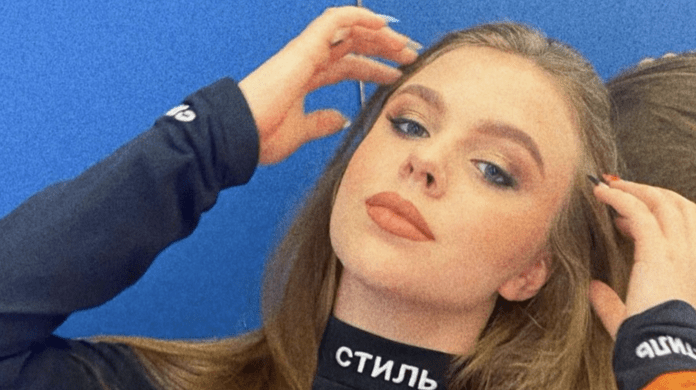 Злата Мітчелл повернулася в Україну Злата Мітчелл повернулася в Україну