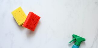 Чому губки для миття посуду різних кольорів