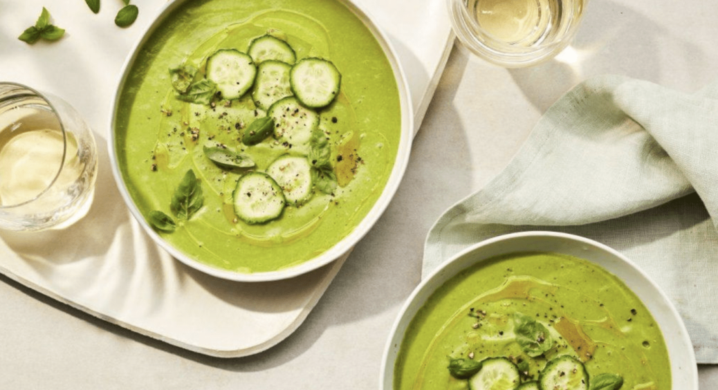 Освіжаючий літний суп з яблуком та огірком: ви будете вражені незвичним поєданням смаків так само, як і я 