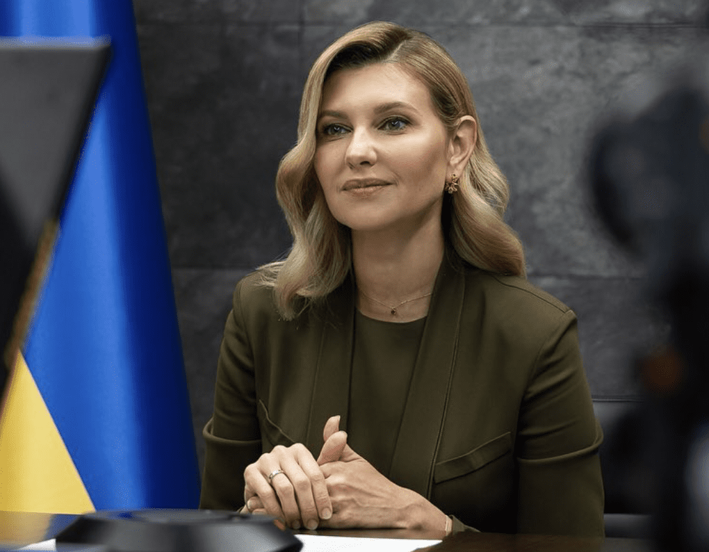 Мінімалістичний манікюр Олени Зеленської