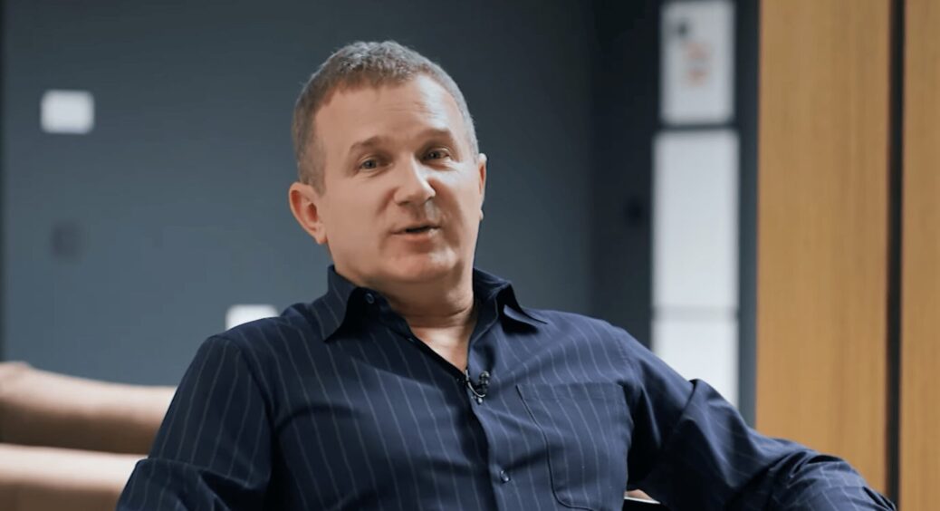 “Гонорари впали”: Юрій Горубнов розповів, на які кошти живе та годує сімʼю з Катериною Осадчою 