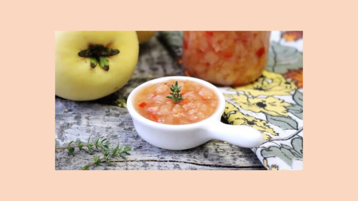 Новий смак осені: кисло-солодкий соус з айви Новий смак осені: кисло-солодкий соус з айви