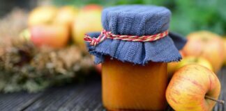 Кулінар поділився рецептом бурштинового варення з яблук