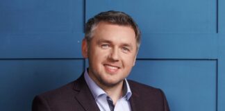 Де зараз Дмитро Карпачов