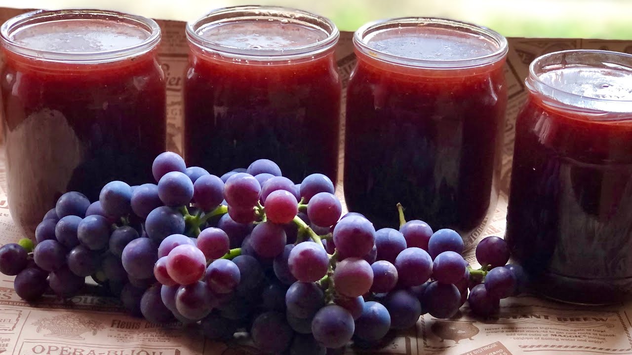 Кухар поділився пряним рецептом маринованого винограду