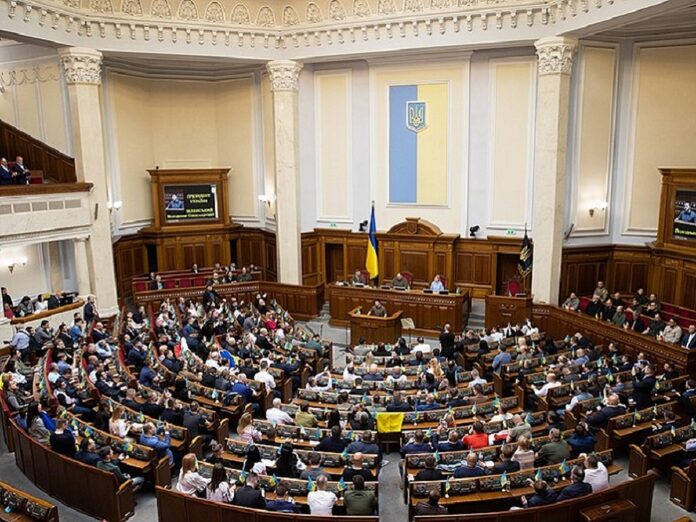 В Україні ліквідовують селища міського типу: закон підписав Президент