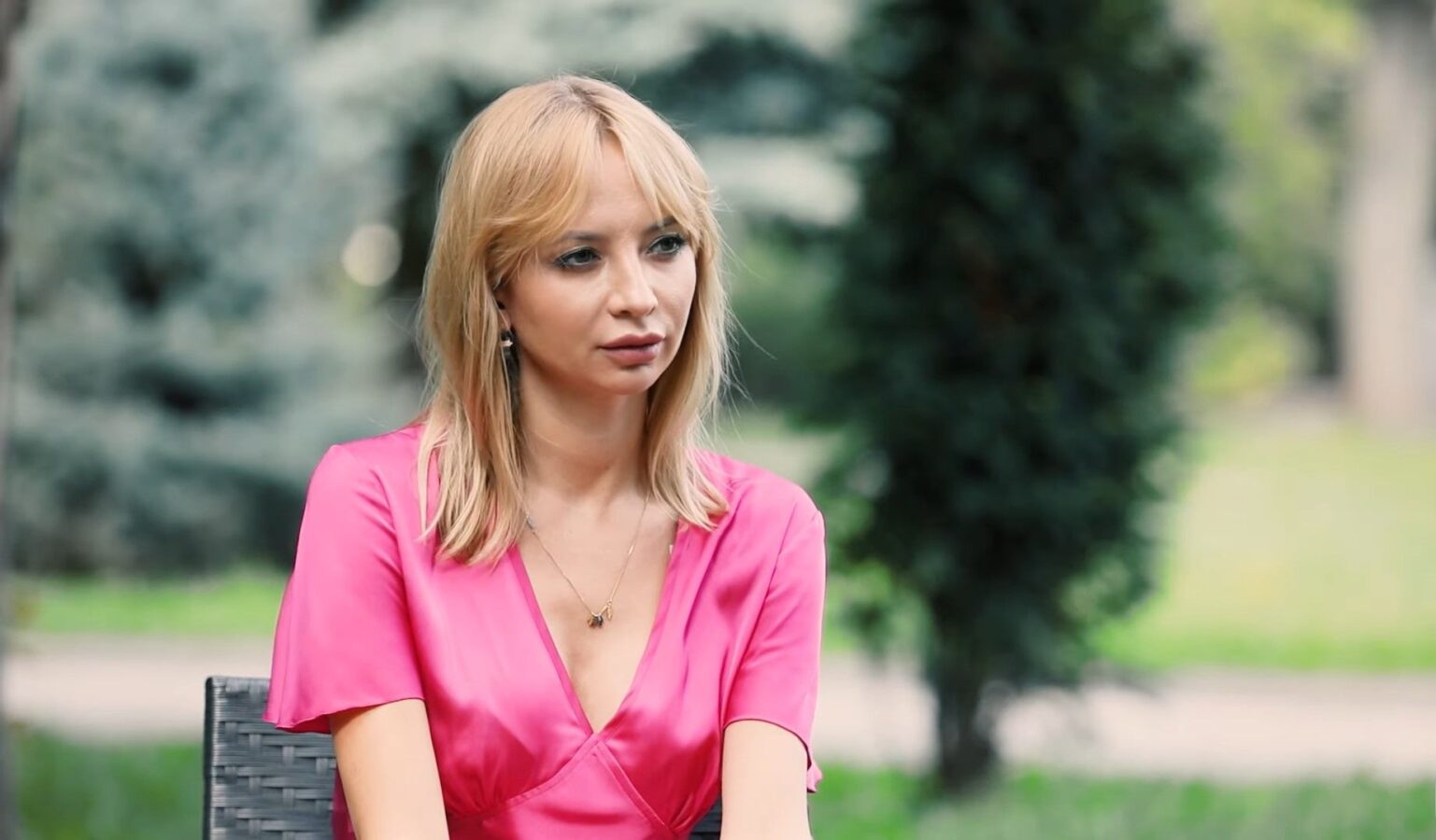 Сопонару показала подарунок від нареченого