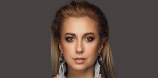 Тоня Матвієнко виступила на сцені